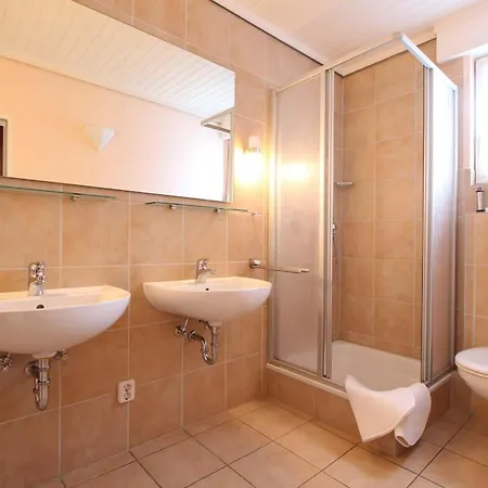 Ostlandstrasse 26 Whg 1 Eg *